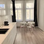 Wishlist Residences - Vinohrady דירה