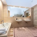 Wishlist Residences - Vinohrady * פראג