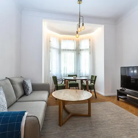 Stylish Central Apartments In Vinohrady By Wishlist Prague * Prága