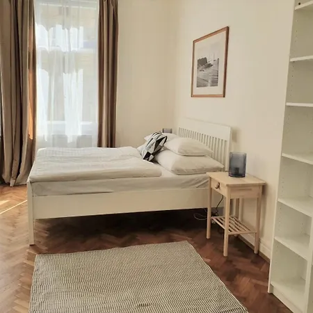 Stylish Central Apartments In Vinohrady By Wishlist Prague *