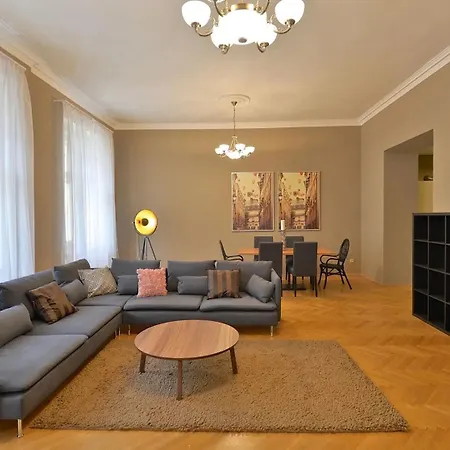 Wishlist Residences - Vinohrady Прага