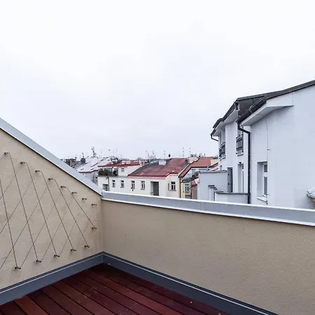 Stylish Central Apartments In Vinohrady By Wishlist Prague Apartman *