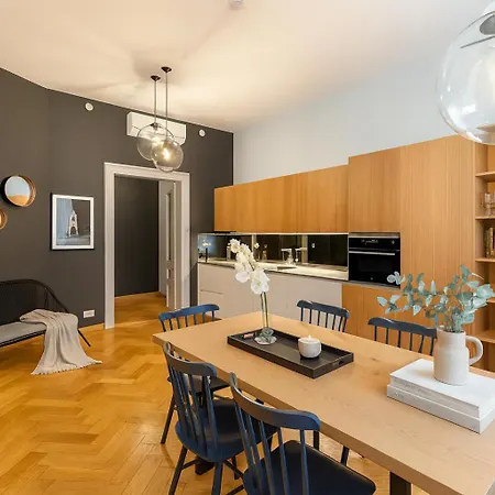 Stylish Central Apartments In Vinohrady By Wishlist Prague Lejlighed