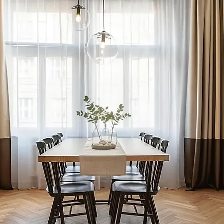 Lejlighed Stylish Central Apartments In Vinohrady By Wishlist Prague *