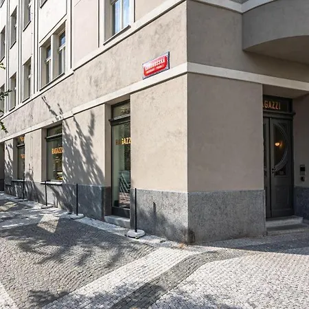 Stylish Central Apartments In Vinohrady By Wishlist Prague Apartman *
