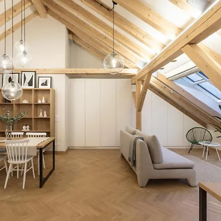 Stylish Central Apartments In Vinohrady By Wishlist Prague Prága