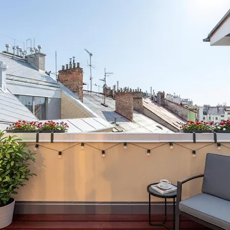 Stylish Central Apartments In Vinohrady By Wishlist Prague * Prága