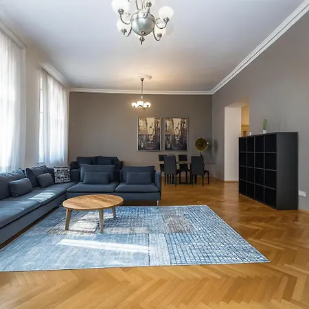 Stylish Central Apartments In Vinohrady By Wishlist Prague
