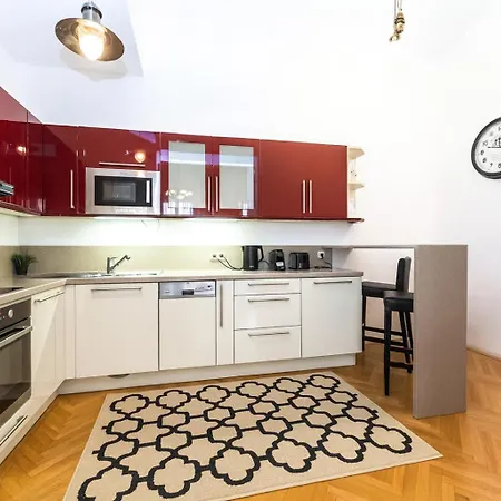 Stylish Central Apartments In Vinohrady By Wishlist Prague