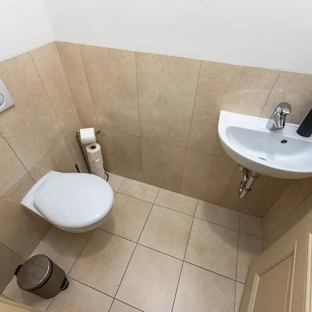 Stylish Central Apartments In Vinohrady By Wishlist Prague *