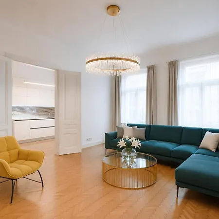 Stylish Central Apartments In Vinohrady By Wishlist Prague